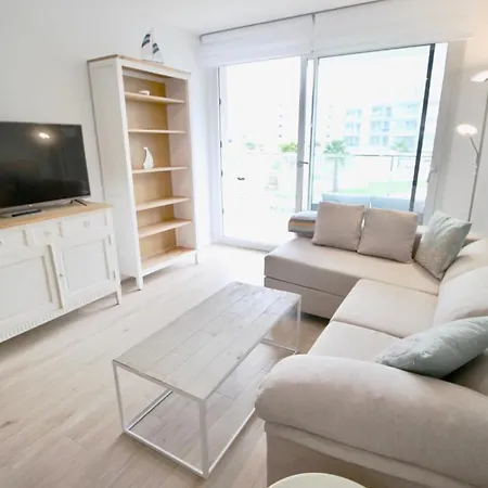 Marina Real 83 By Homeprive Apartment