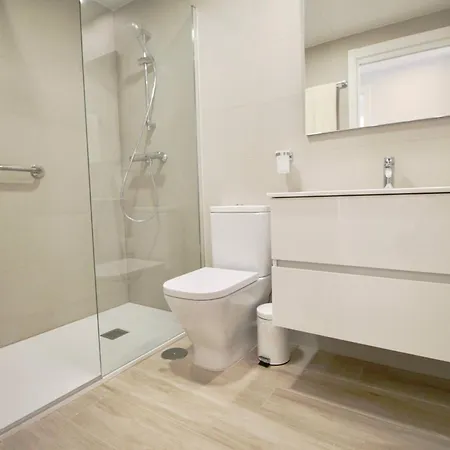 Marina Real 83 By Homeprive * دينايا
