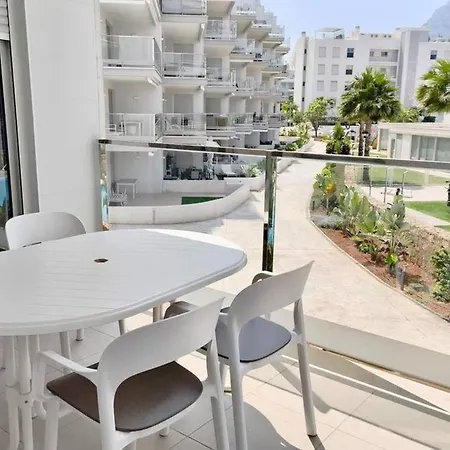 Marina Real 83 By Homeprive Apartament