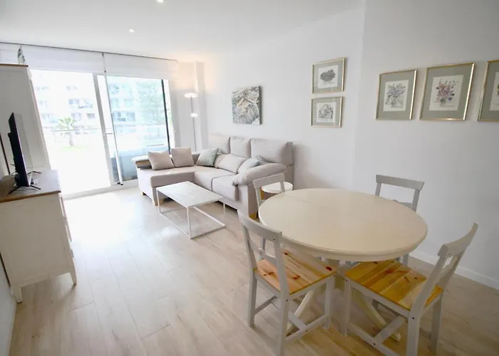 Marina Real 83 By Homeprive Διαμέρισμα Denia