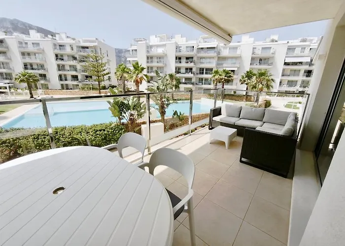 Marina Real 83 By Homeprive Lägenhet Denia