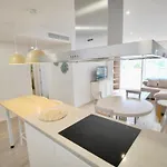 Marina Real 83 By Homeprive Appartamento